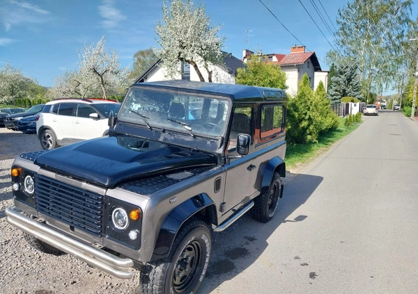 Land Rover Defender cena 37900 przebieg: 256000, rok produkcji 1990 z Biała małe 326